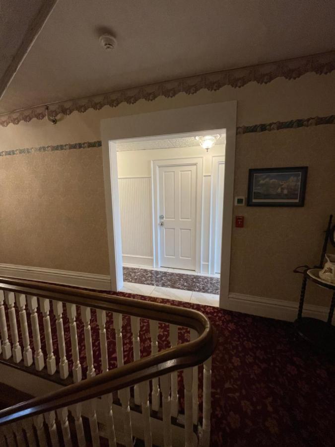 The Historic Park Hotel Put-in-Bay Exterior foto
