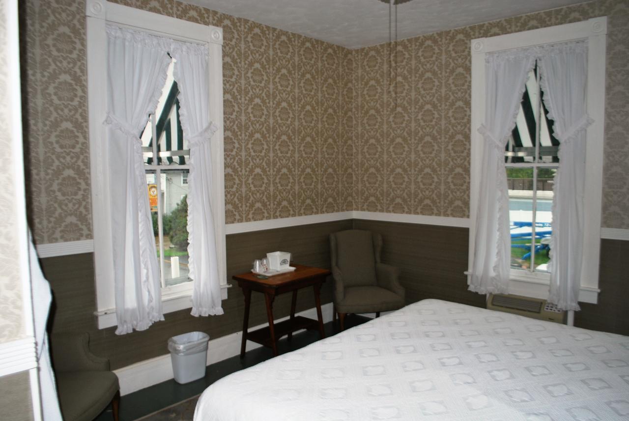 The Historic Park Hotel Put-in-Bay Exterior foto